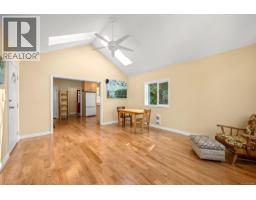 Living room - 2625 Urquhart Ave, Courtenay, BC V9N6T6 Photo 13