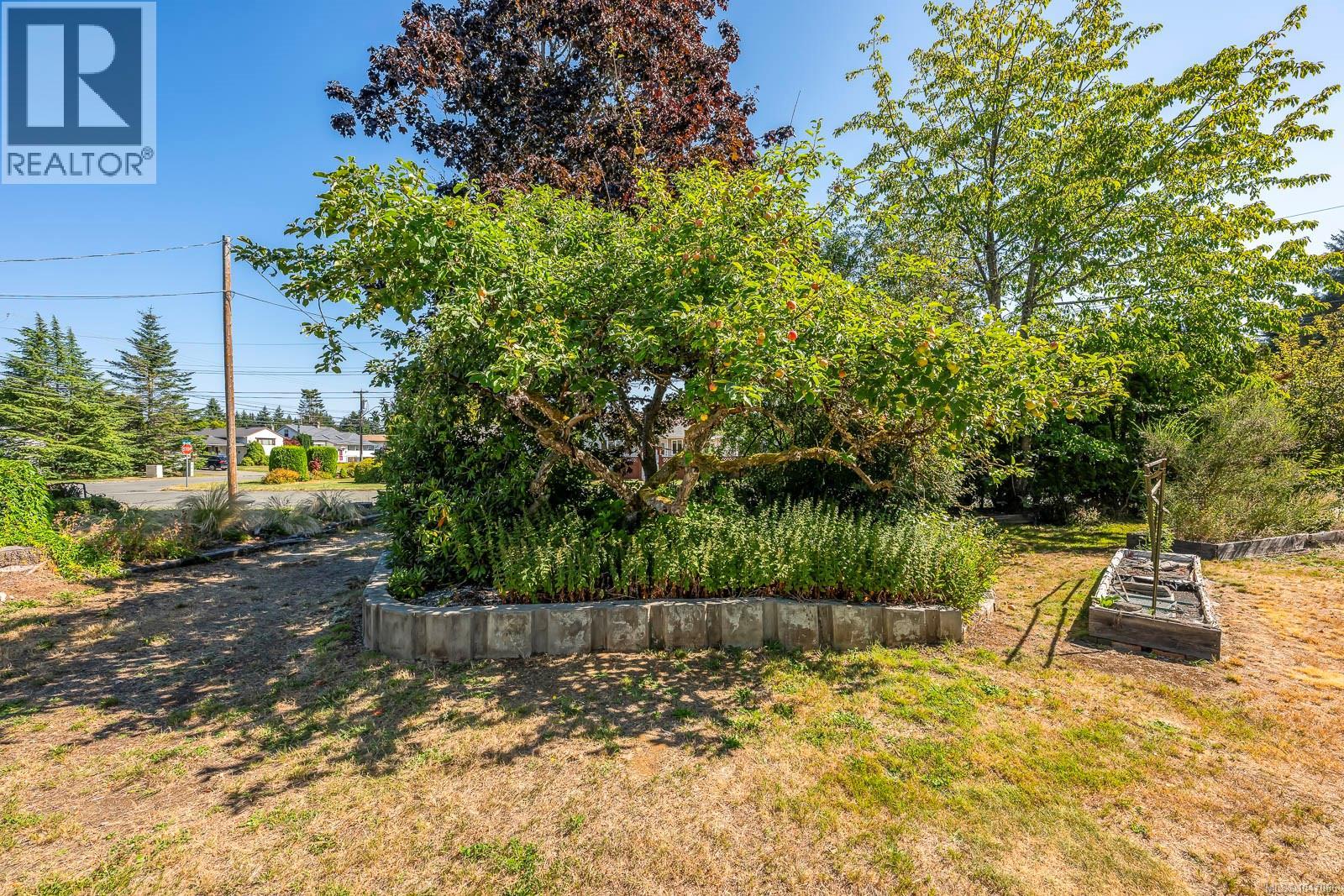 2625 Urquhart Ave - 76