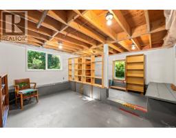 2625 Urquhart Ave, Courtenay, BC V9N6T6 Photo 47