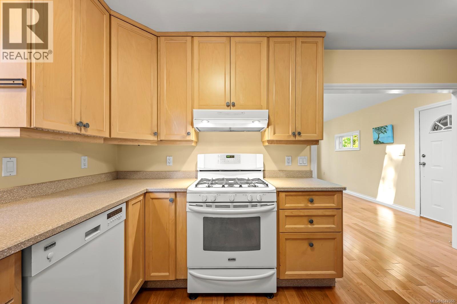 2625 Urquhart Ave - 20