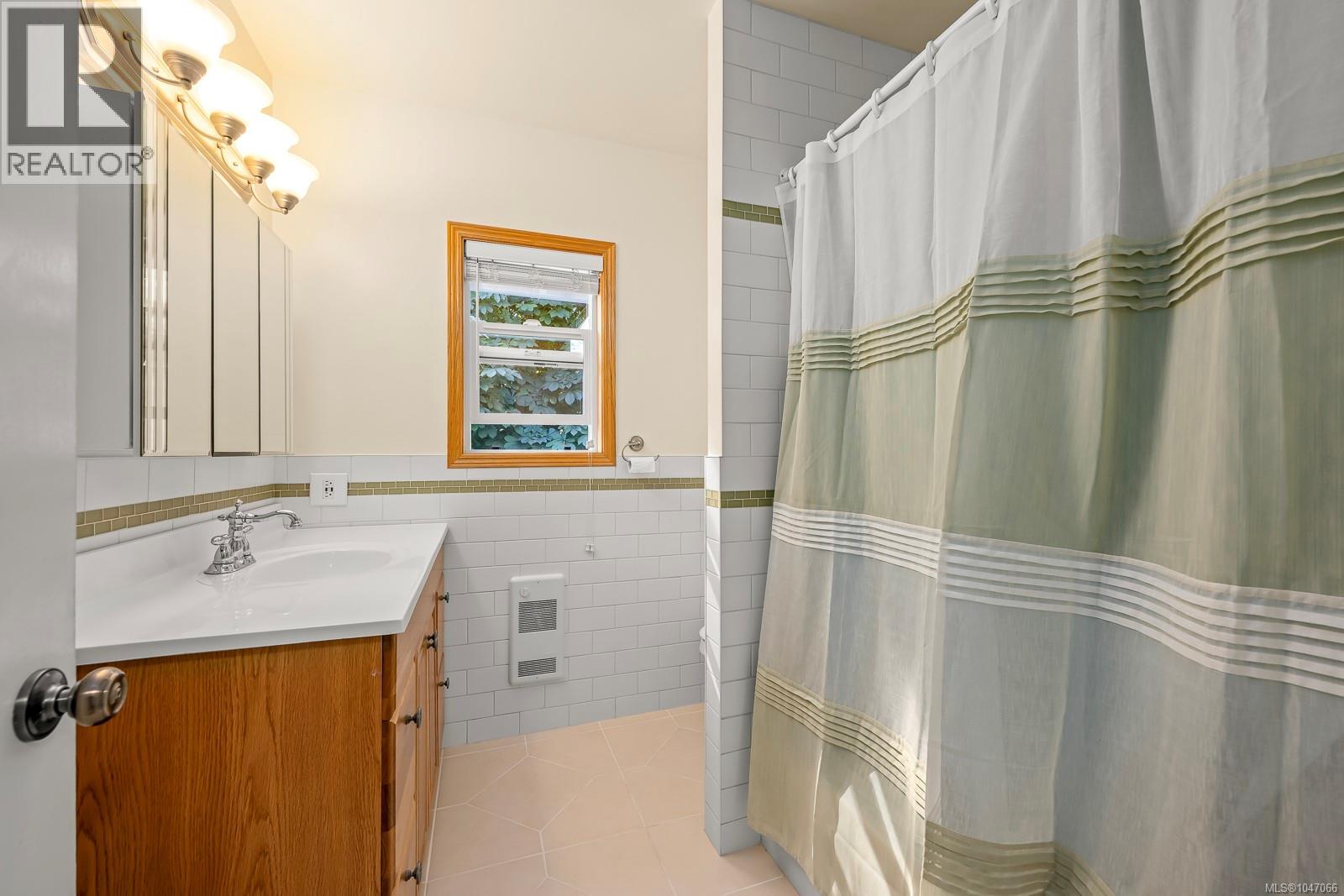 2625 Urquhart Ave - 27