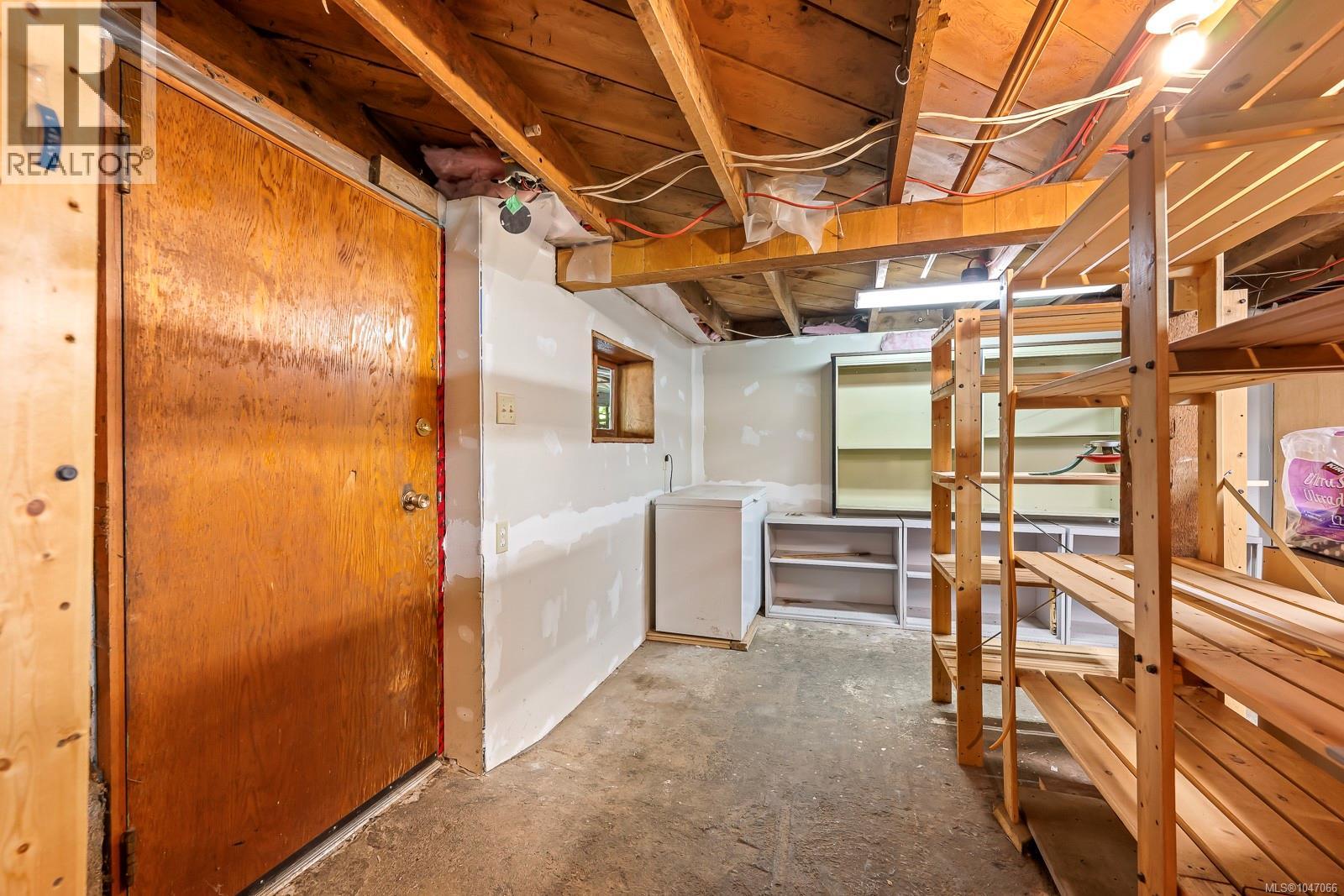 2625 Urquhart Ave - Image 44