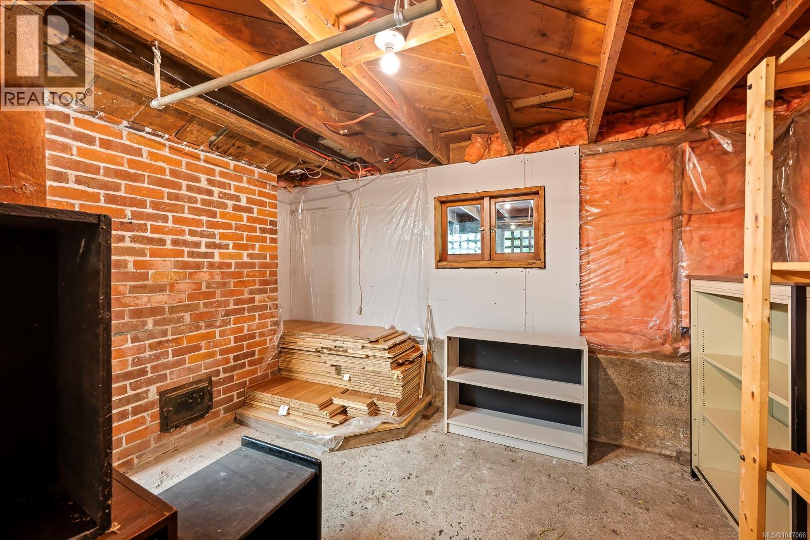 2625 Urquhart Ave - Image 43