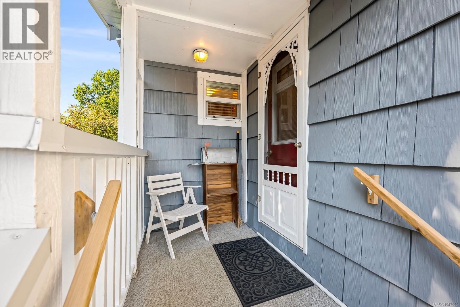 2625 Urquhart Ave - Image 69