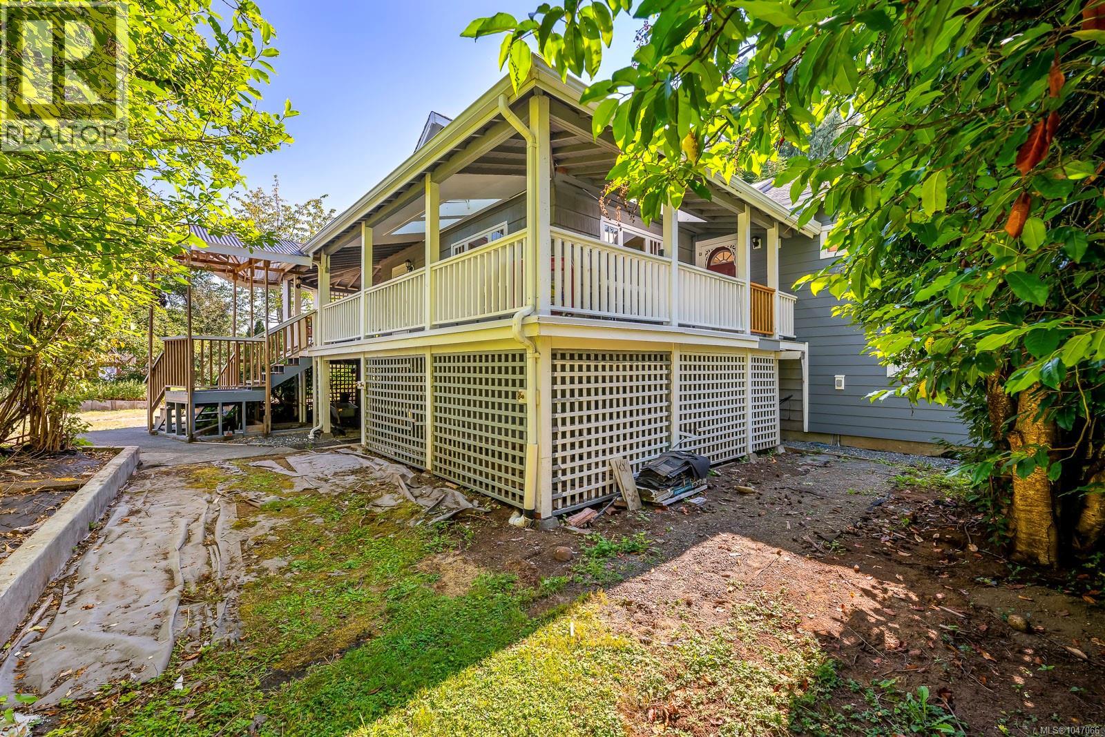 2625 Urquhart Ave - Image 66