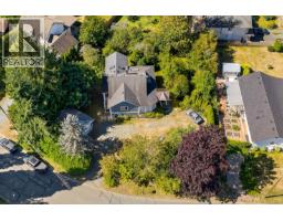 2625 Urquhart Ave, Courtenay, BC V9N6T6 Photo 90