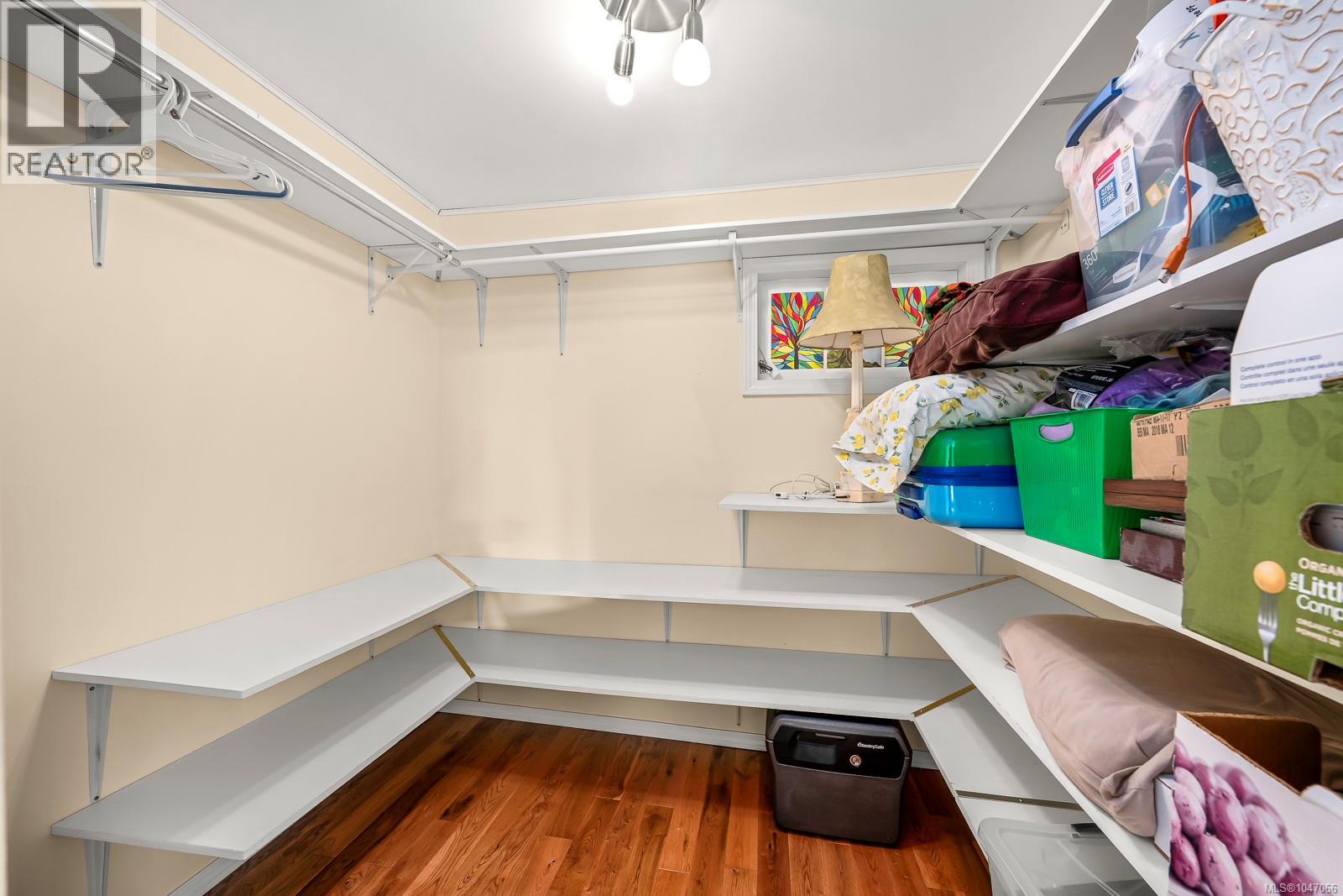 2625 Urquhart Ave - Image 32