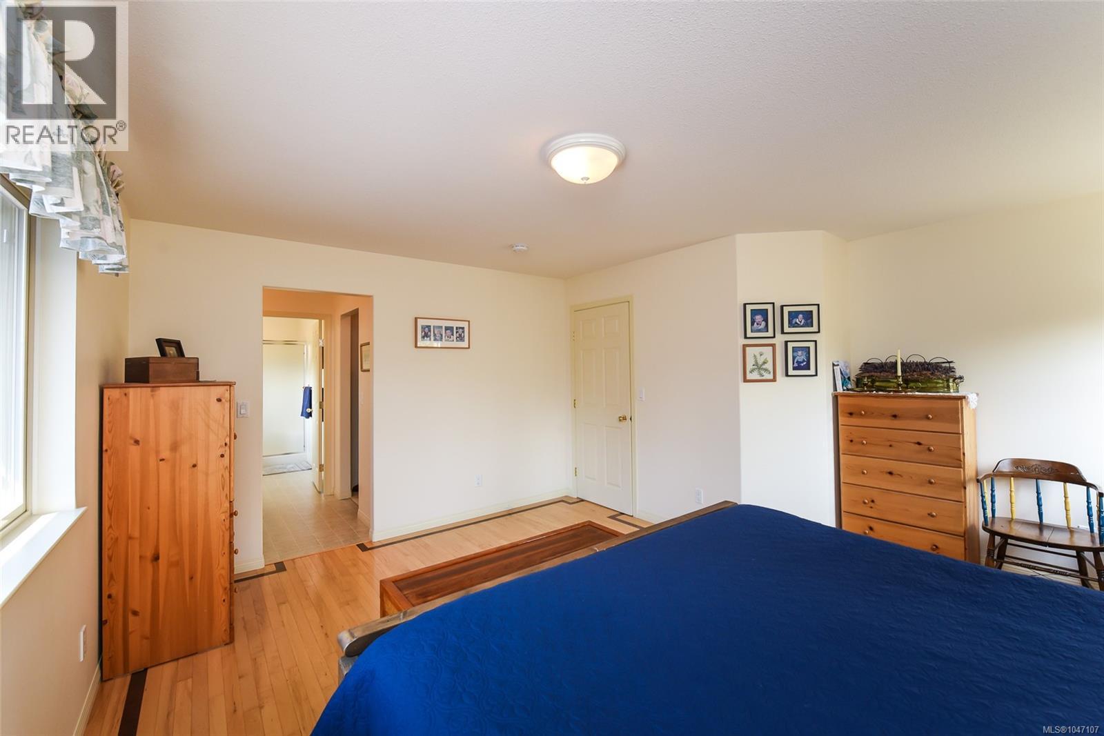 1131 Hecker Rd - 53