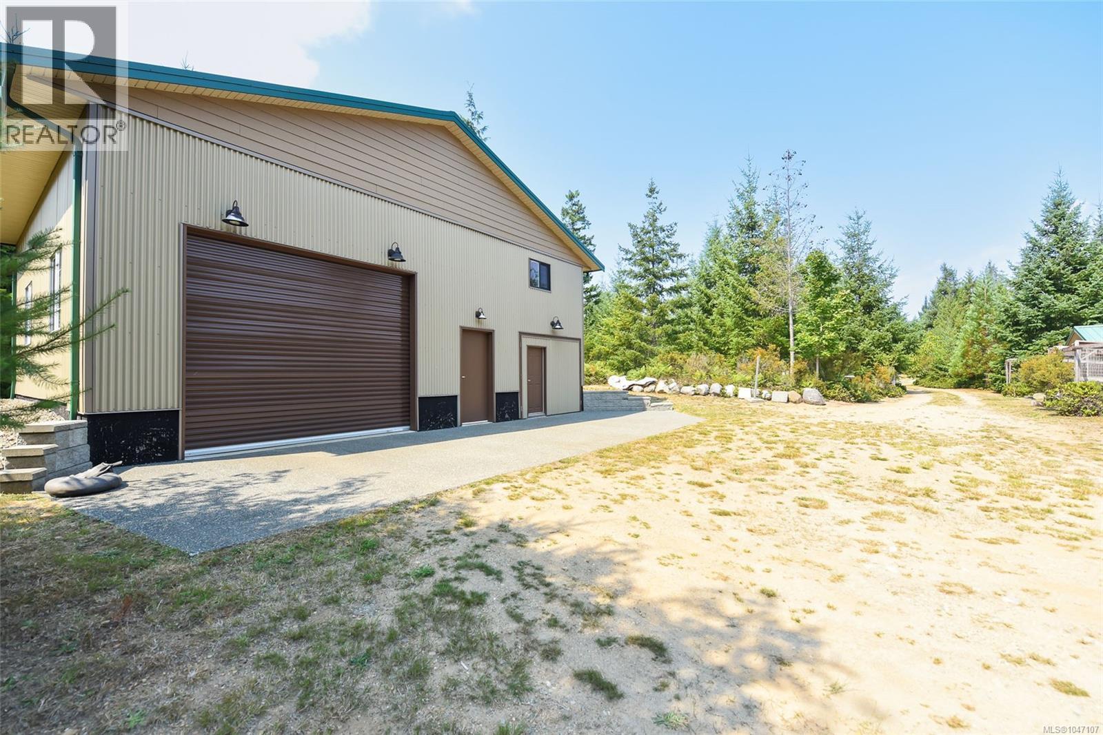 1131 Hecker Rd - 8
