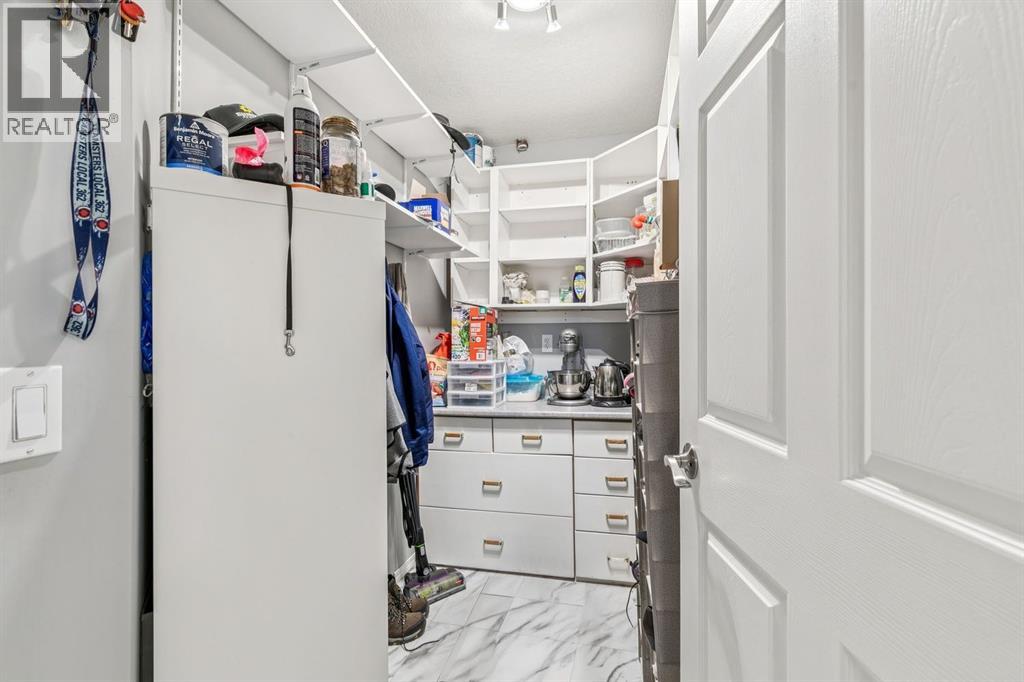 #415 305 1 Avenue NW - 26