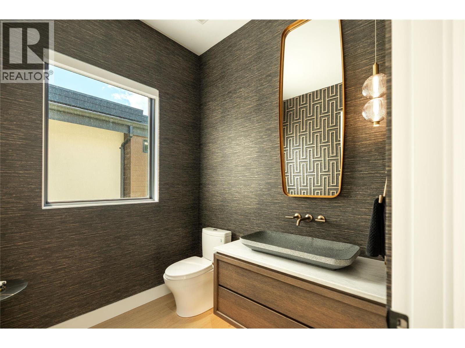 538 Clifton Court - 50
