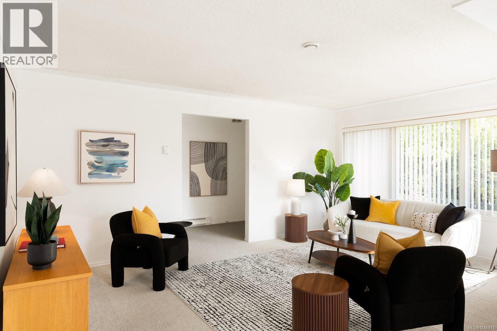 7436 East Saanich Rd - 2
