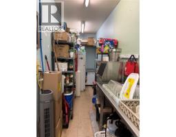 1 10025 Galaran Rd, Sidney, BC V8L5X3 Photo 7