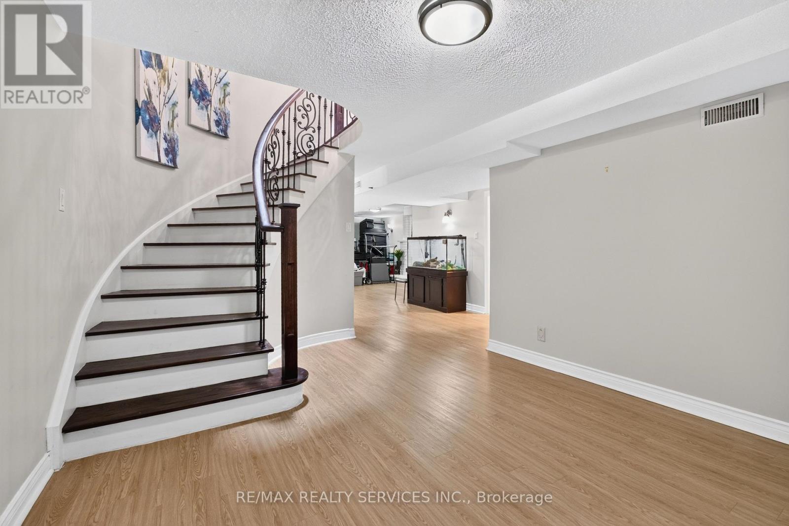 21 NEWPORT STREET - Image 34