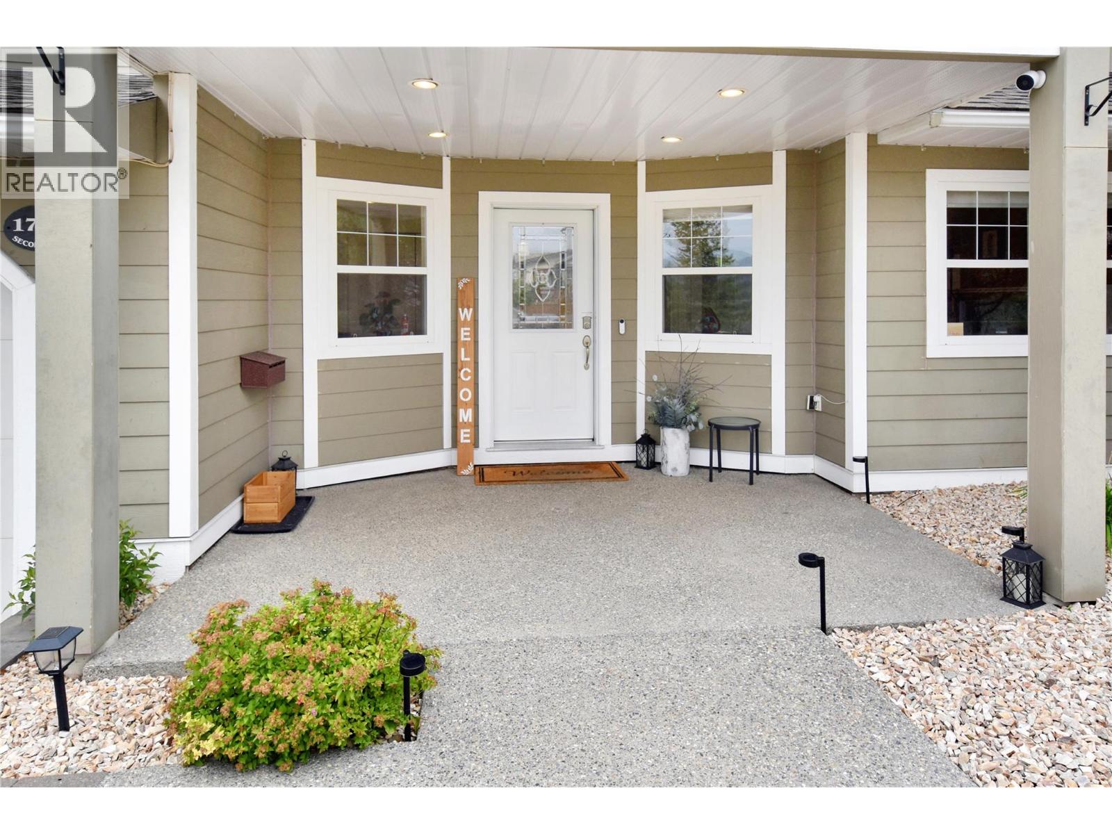 1704 2nd Ave S - 3