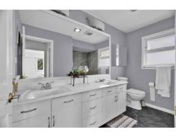 12921 Southridge Drive, Surrey, BC V3X3C7 Photo 12