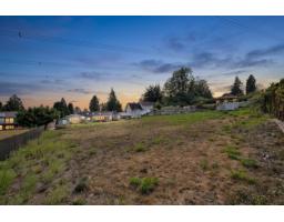12921 Southridge Drive, Surrey, BC V3X3C7 Photo 19