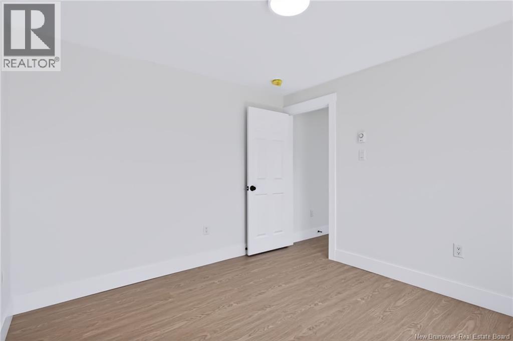 16 Starling Street - Image 18