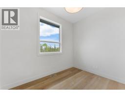 2066 Cortina Drive, Kelowna, BC V1P0B2 Photo 32