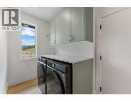 2066 Cortina Drive, Kelowna, BC V1P0B2 Photo 34