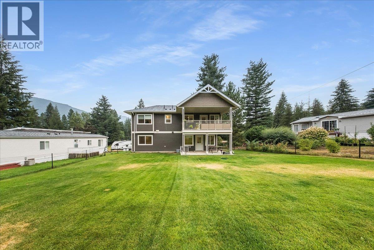 1065 LOWER CHINA CREEK Road - 2