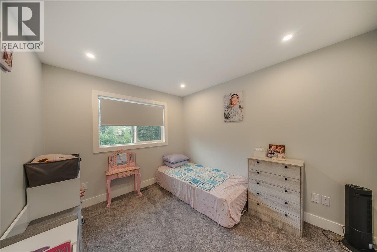 1065 LOWER CHINA CREEK Road - 23