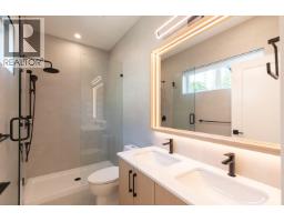 2 3615 Turner Street, Vancouver, BC V5K2J2 Photo 20