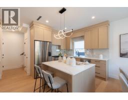 2 3613 Turner Street, Vancouver, BC V5K2J2 Photo 6