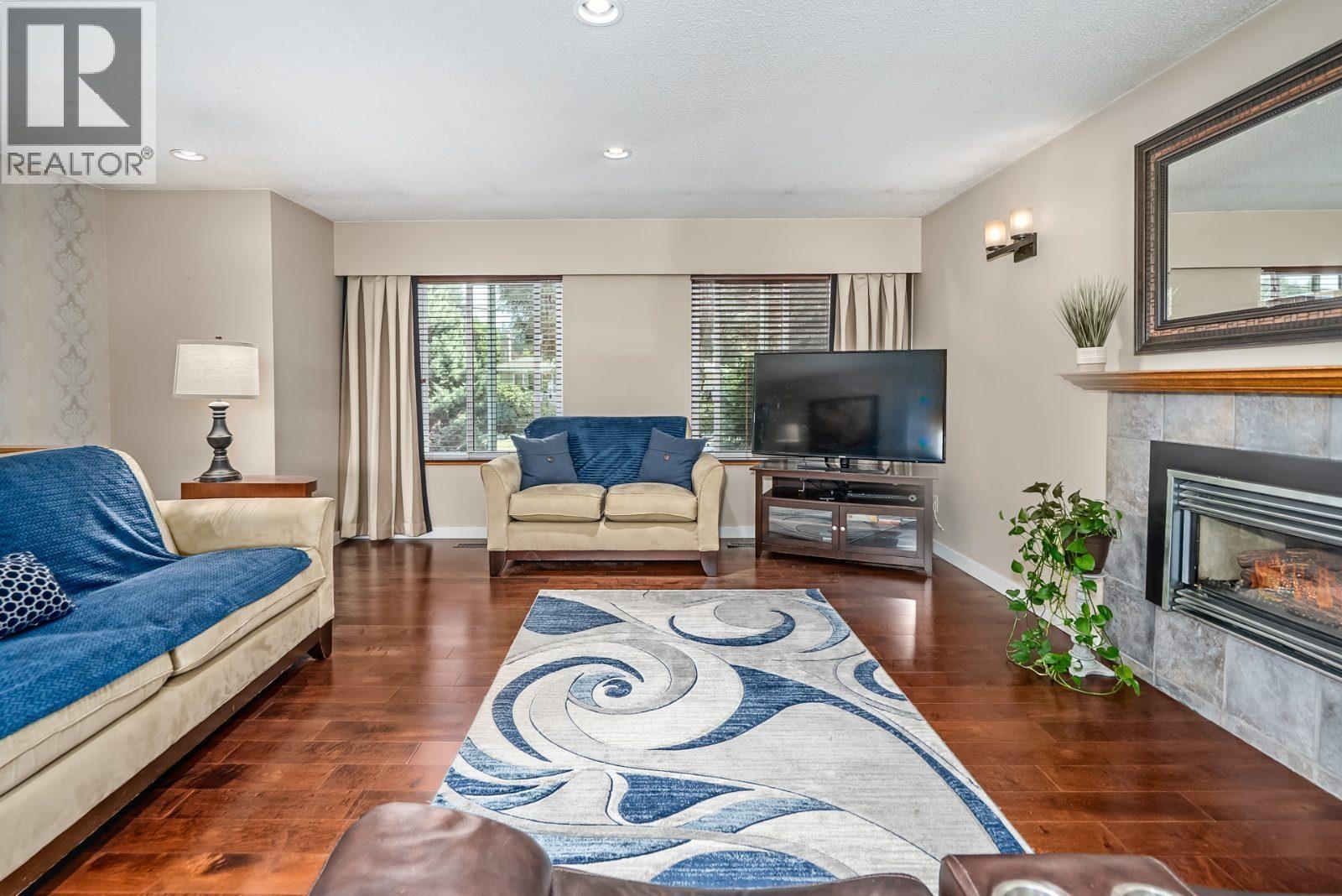 11527 FRASERVIEW STREET, Maple Ridge