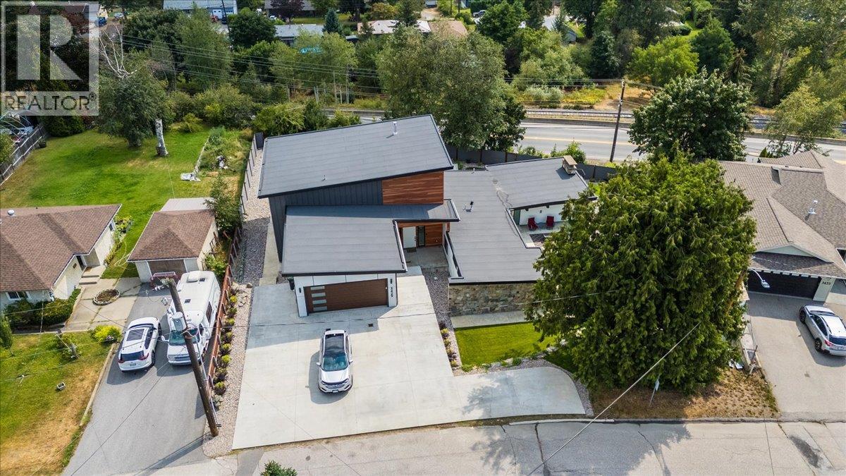 3429 8TH Avenue - Image 3