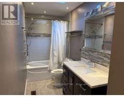 Upper - 840 Danforth Road, Toronto, ON M1K1H5 Photo 11