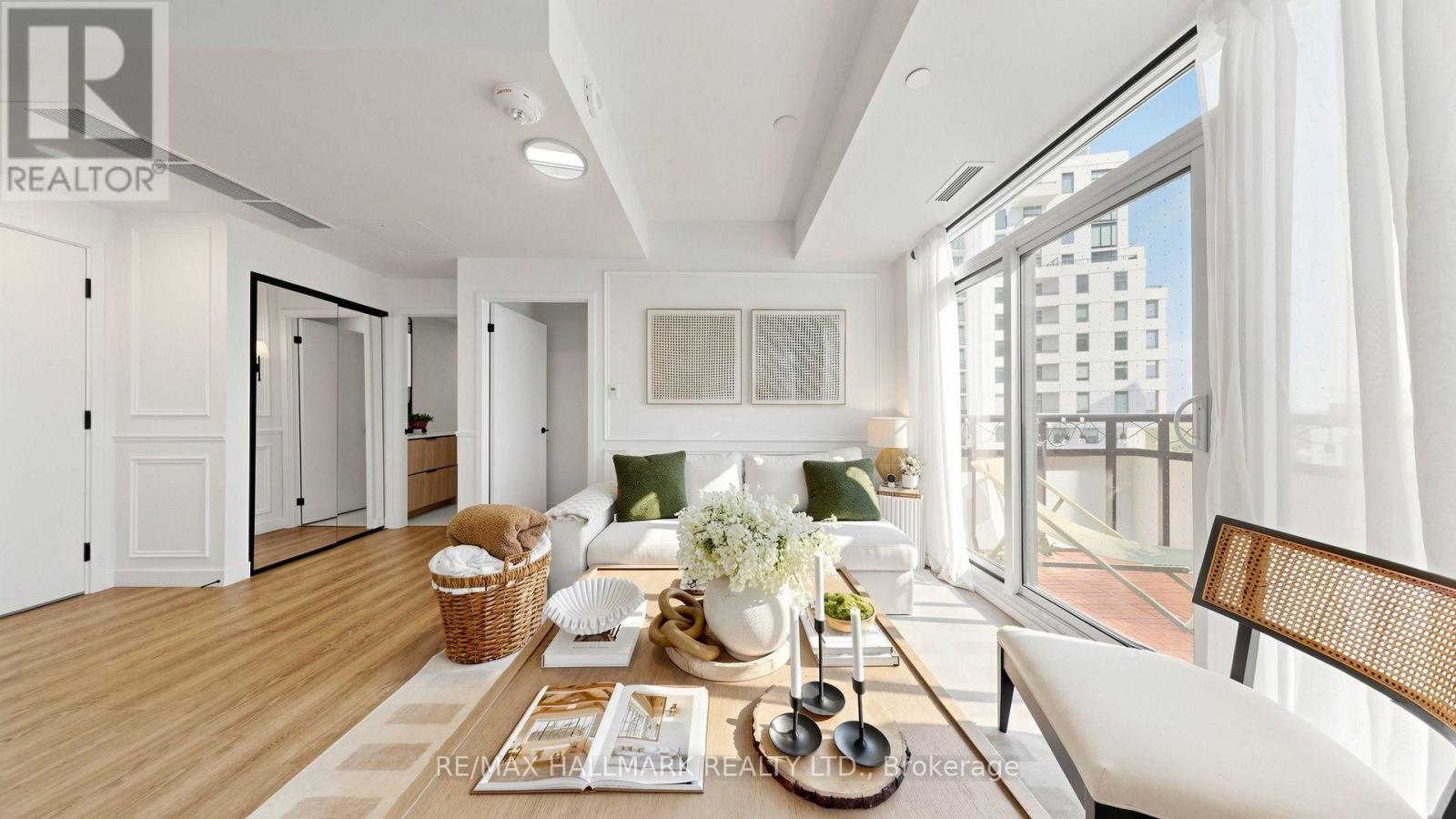 #823 1050 EASTERN AVENUE - 5