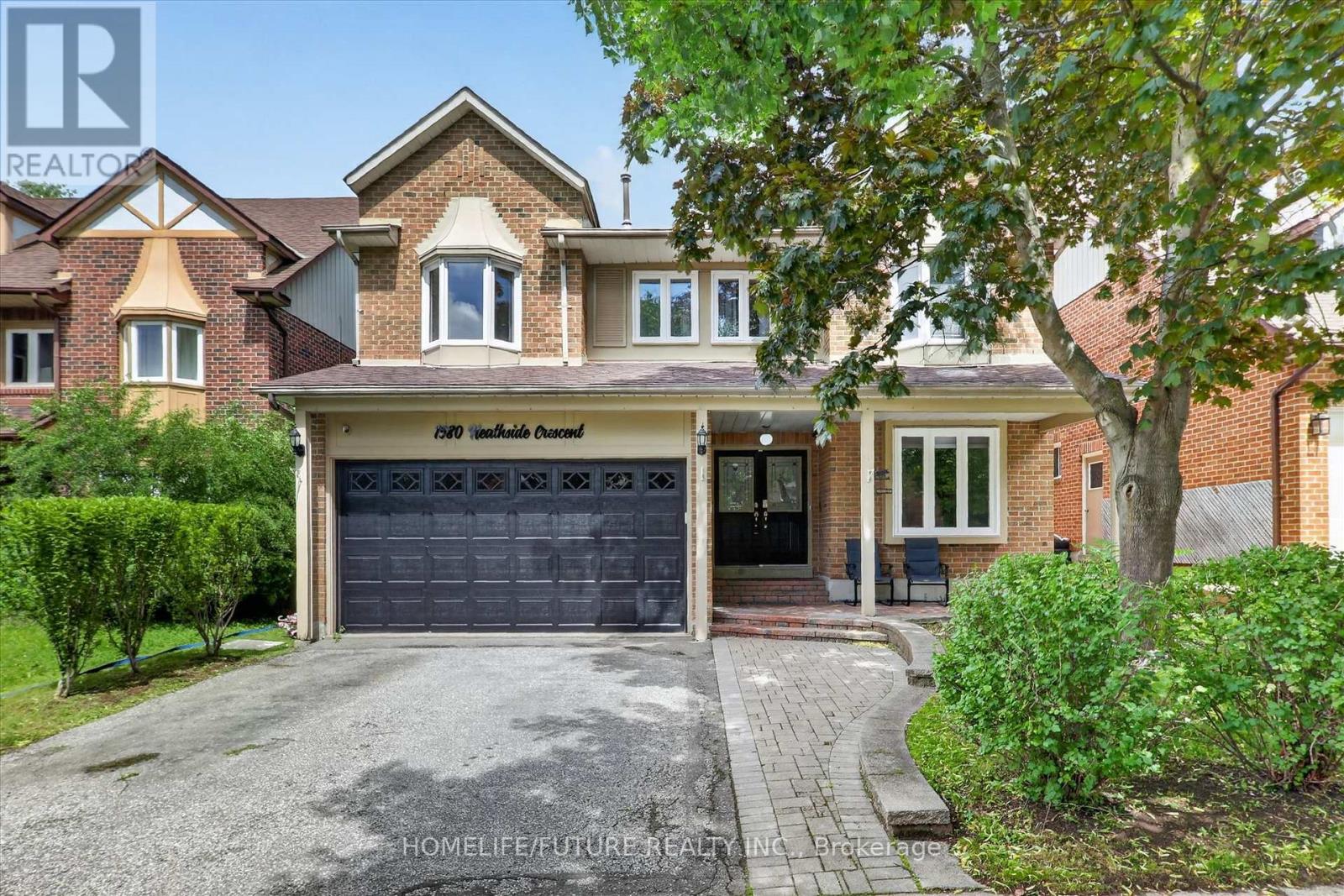 LOWER - 1580 HEATHSIDE CRESCENT