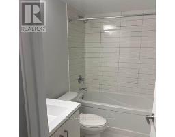 81 - 39 Honeycrisp Crescent, Vaughan, ON L4K0N6 Photo 12