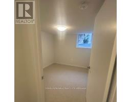 81 - 39 Honeycrisp Crescent, Vaughan, ON L4K0N6 Photo 6