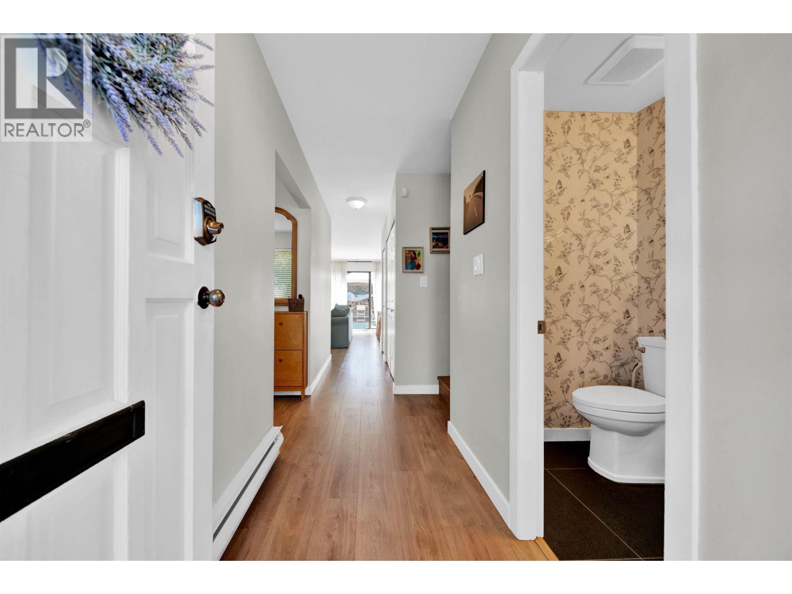 21 10680 SPRINGMONT DRIVE, Richmond