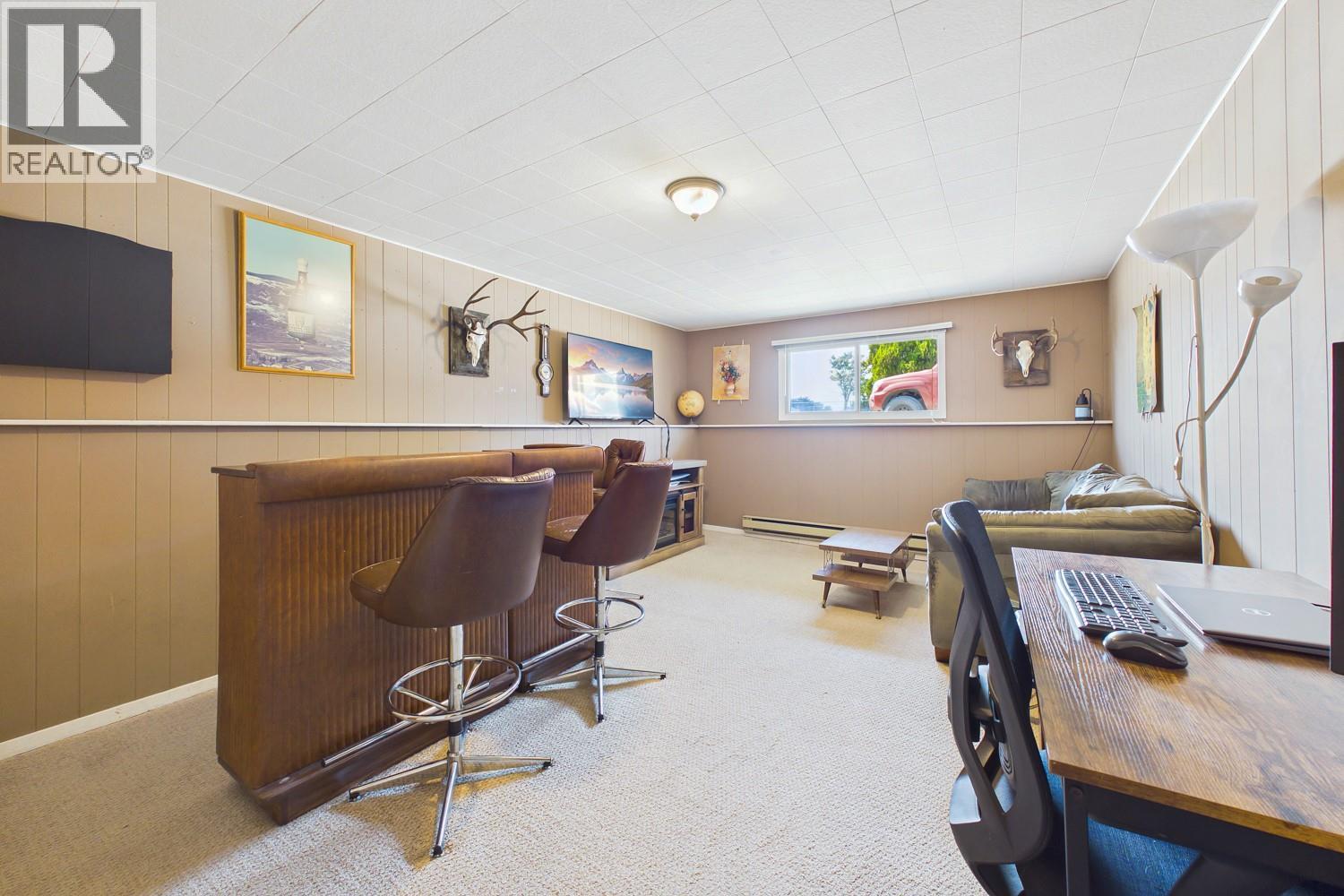747 Hollywood Road S, Kelowna