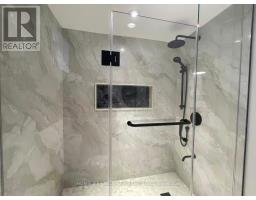 Den - Unit 3 - 17 Rosemeade Avenue, Toronto, ON M8Y3A2 Photo 6