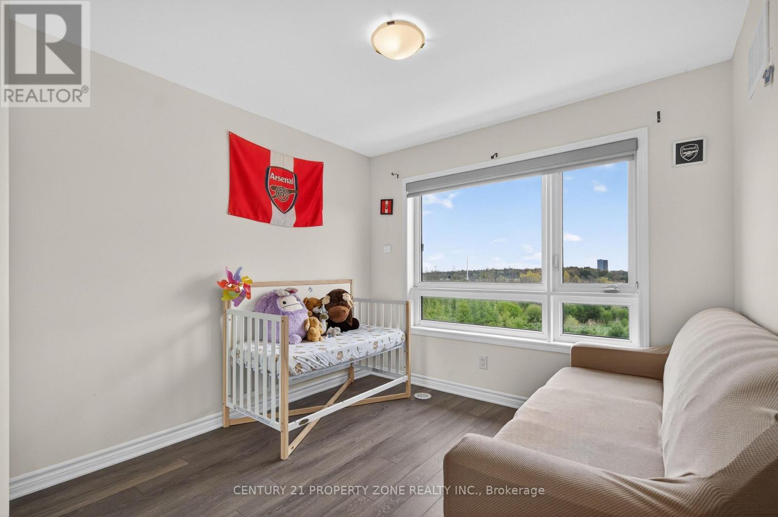 #42 51 SUMMER WIND LANE - 31