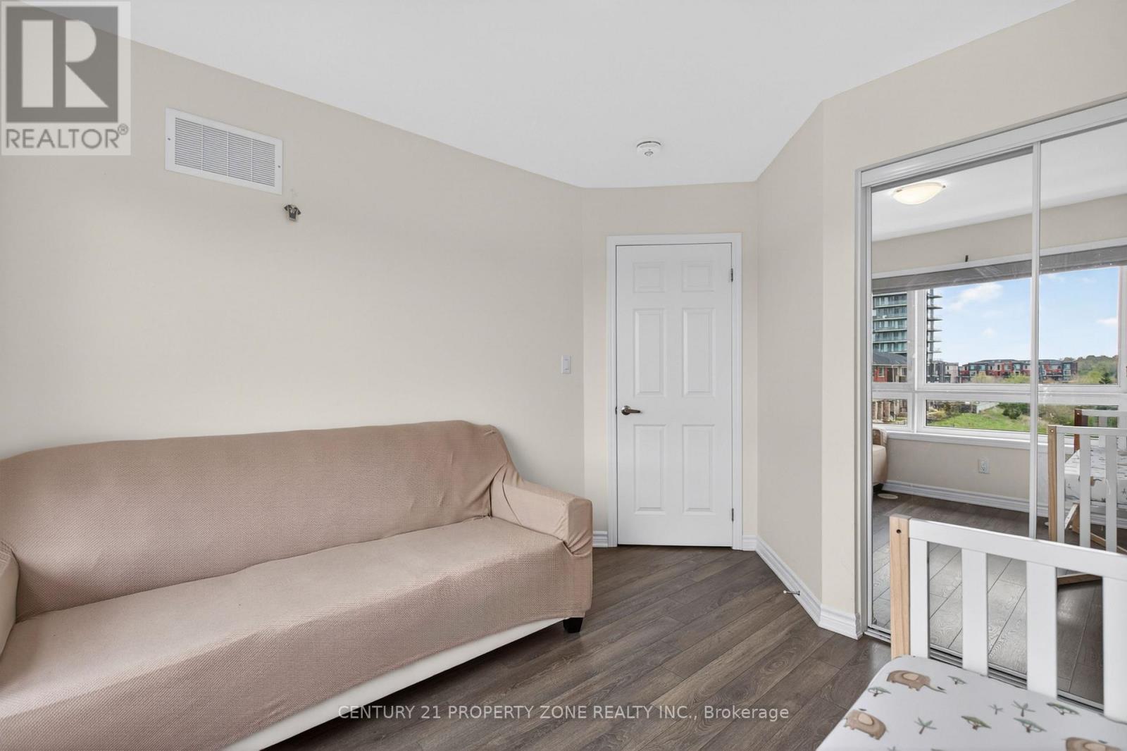 #42 51 SUMMER WIND LANE - 34