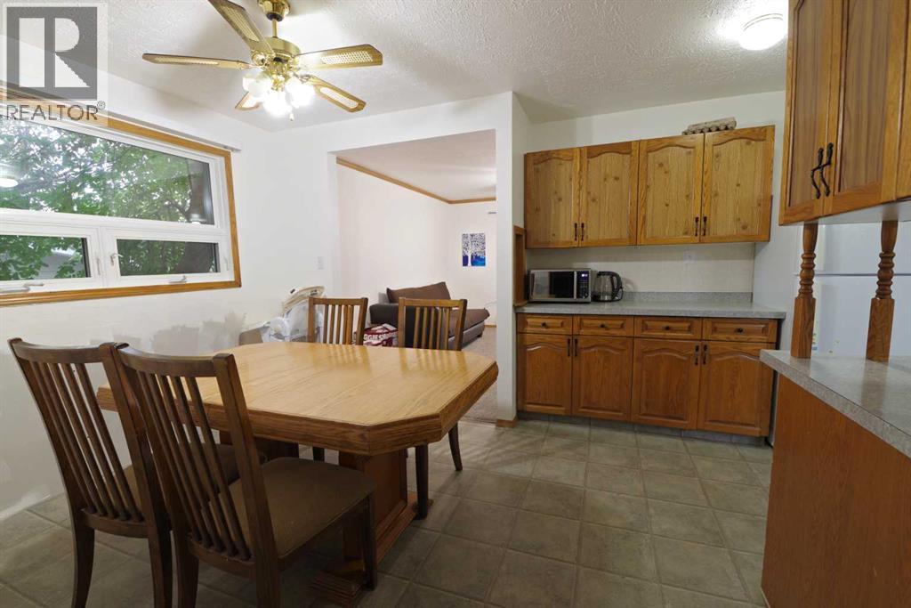 102 1 Avenue - 10