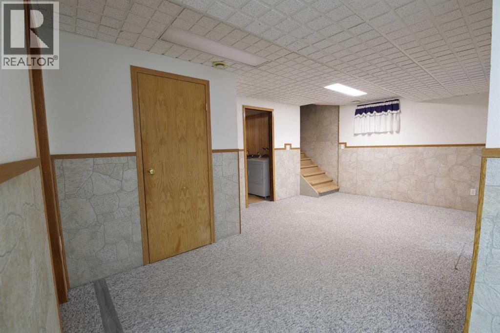102 1 Avenue - Image 19
