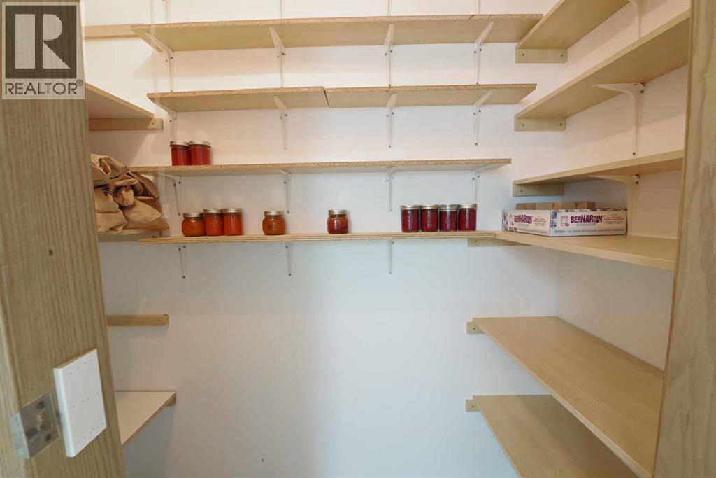 102 1 Avenue - Image 27