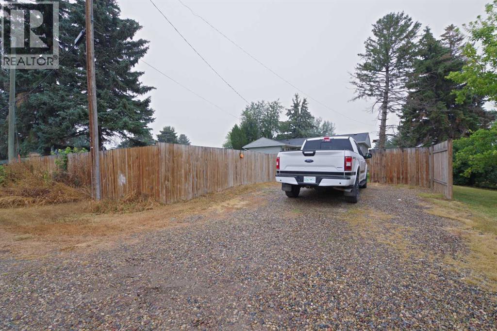 102 1 Avenue - Image 34
