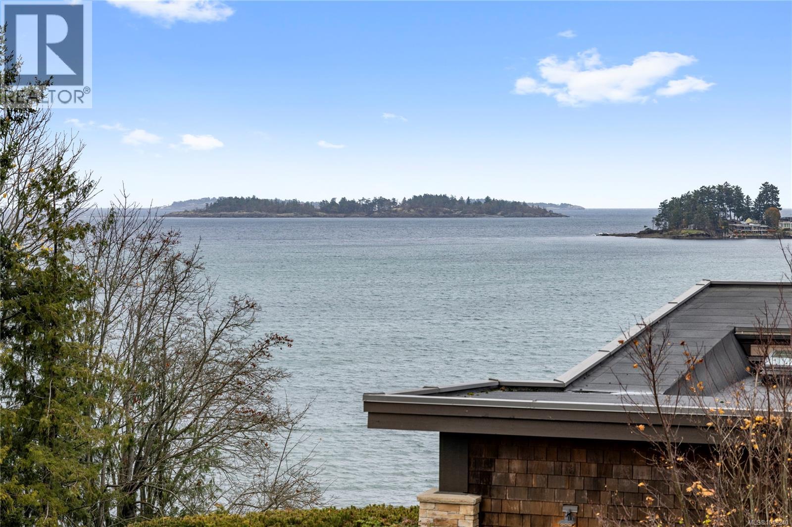 37 1175 RESORT Dr, Parksville