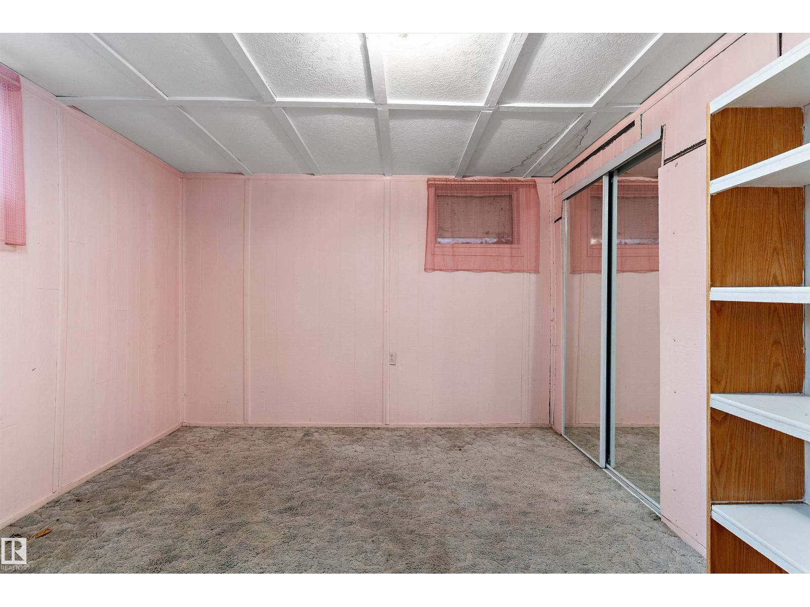 5404 45 AV - Image 25