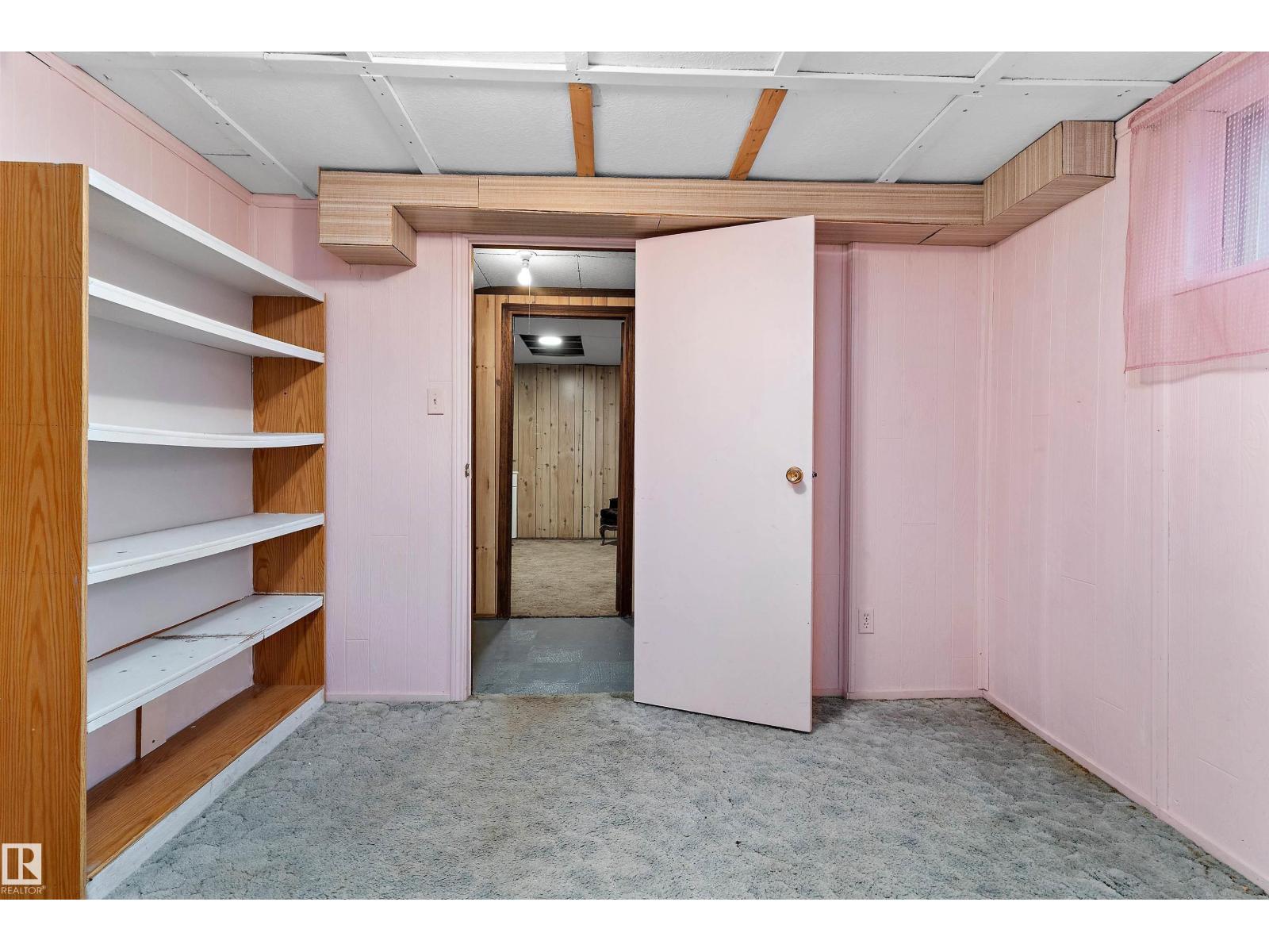 5404 45 AV - Image 26