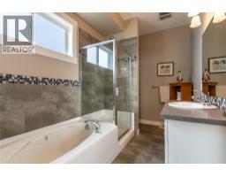 440 Aralia Place, Logan Lake, BC V0K1W0 Photo 17