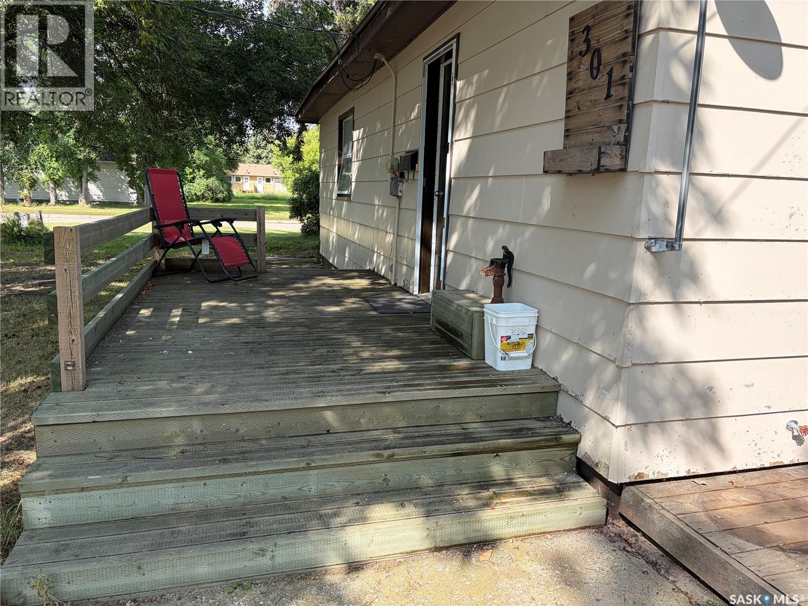 301 1st AVENUE SE - Image 32