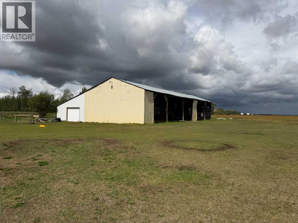 7276 Township Road 782 - 2